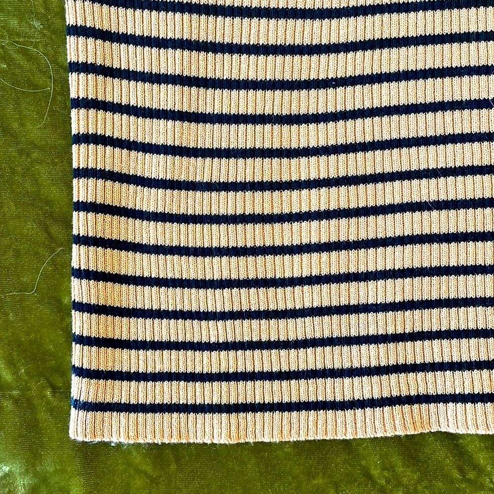 Thinkable Striped Tank Top! - Picture 4 of 8